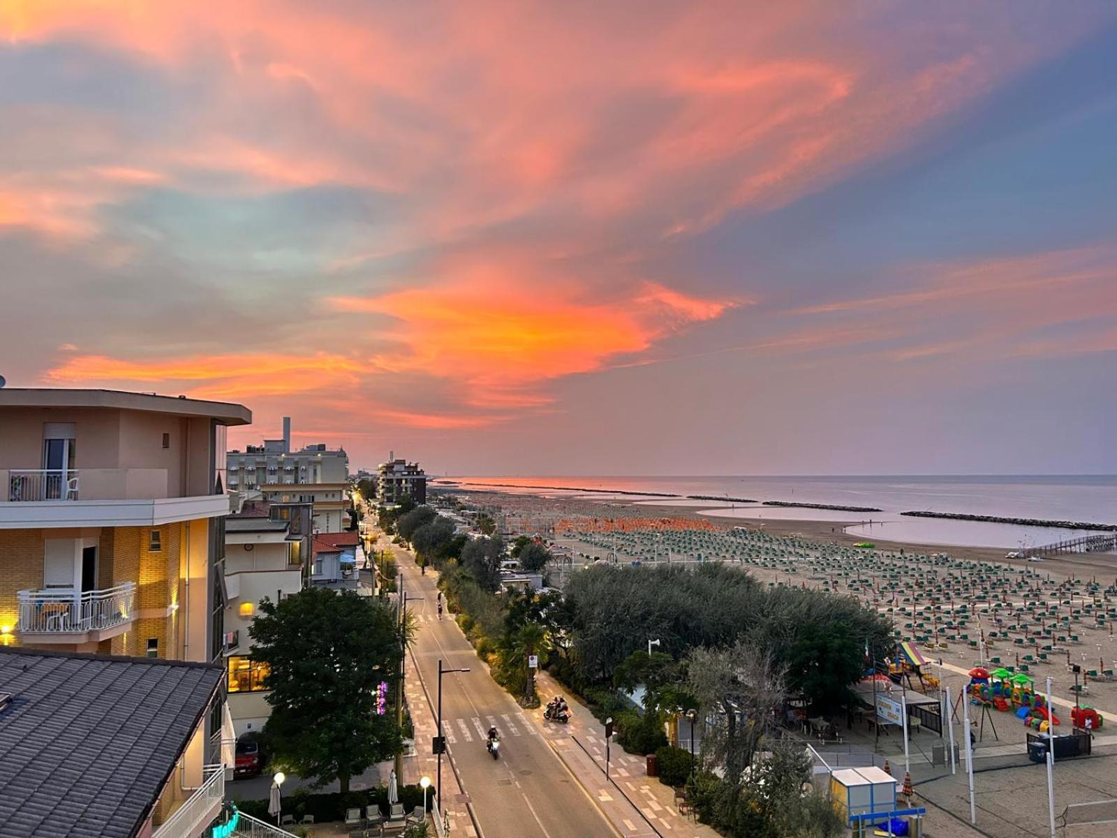 Hotel Sacramora Rimini Luaran gambar