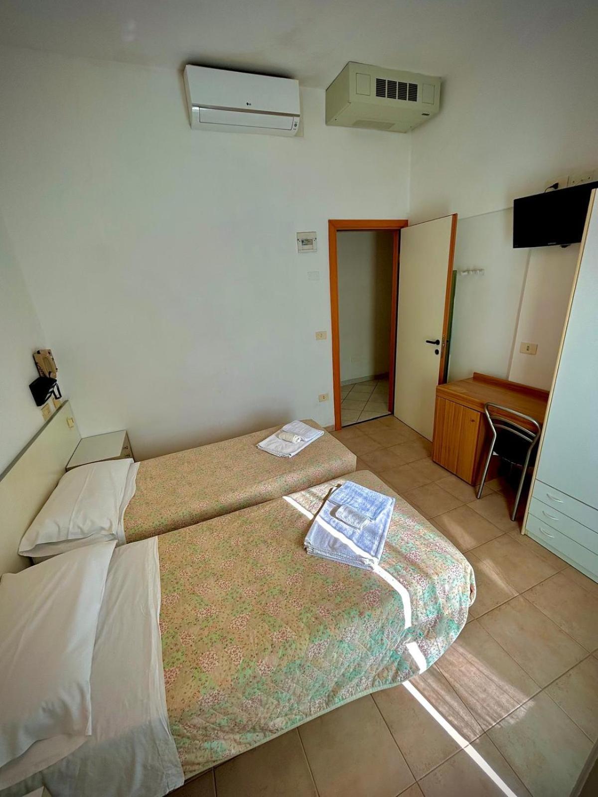 Hotel Sacramora Rimini Luaran gambar